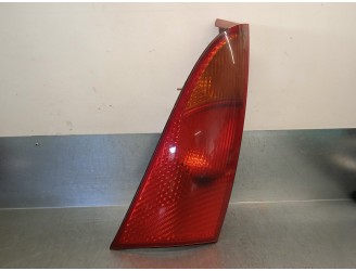Recambio de piloto trasero derecho para ford focus berlina (cak) trend referencia OEM IAM XS4X13404AB 3 PUERTAS