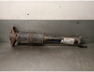 Recambio de amortiguador trasero derecho para jeep grand cherokee iv (wk, wk2) 3.0 crd v6 4x4 referencia OEM IAM 68029553AE 6806