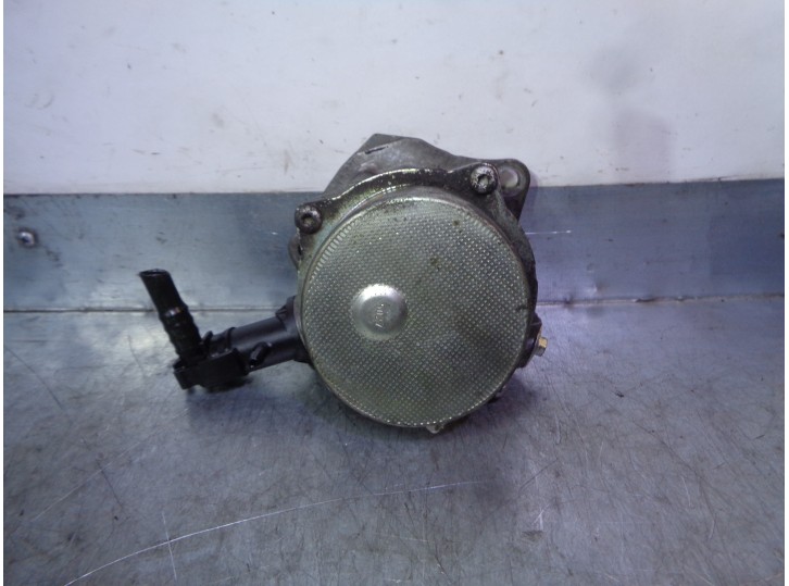 Recambio de depresor freno / bomba vacio para renault kangoo 1.5 dci diesel cat referencia OEM IAM 146505272R  PIERBURG