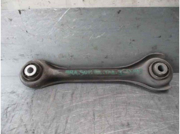Recambio de brazo suspension superior trasero izquierdo para mercedes-benz clase c (w202) berlina 2.2 cat referencia OEM IAM 