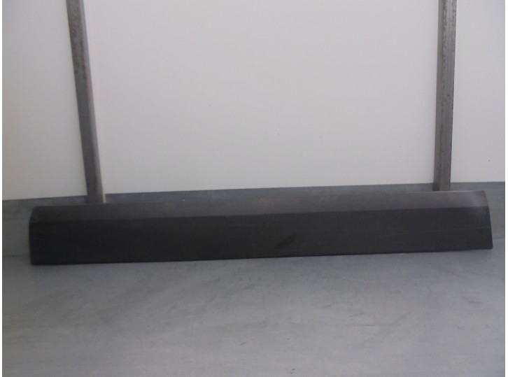 Recambio de moldura para volkswagen crafter 2.0 tdi referencia OEM IAM A9066905482 A9066900862 