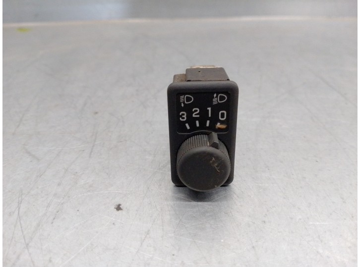 Recambio de mando luces para nissan atleon nissan atleon referencia OEM IAM 37186D41106 