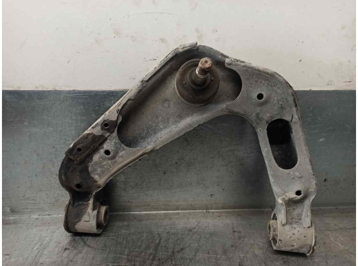 Recambio de brazo suspension superior delantero derecho para nissan pathfinder (r51) referencia OEM IAM 54524EB30A 