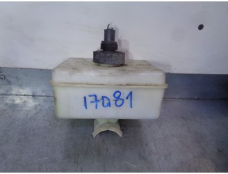 Recambio de deposito servo para nissan atleon nissan atleon referencia OEM IAM 472109X401 WABCO