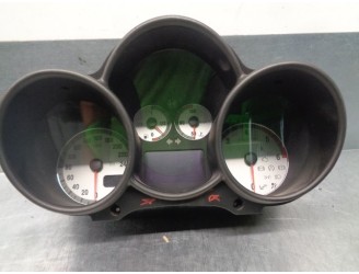 Recambio de cuadro instrumentos para alfa romeo gt (125) 1.9 jtd 16v 150/ distinctive referencia OEM IAM 156050197 110280264011 