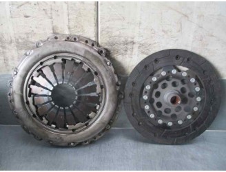 Recambio de kit embrague para mg serie 25 (rf) 1.4 16v cat referencia OEM IAM 322035210 122034910 LUK