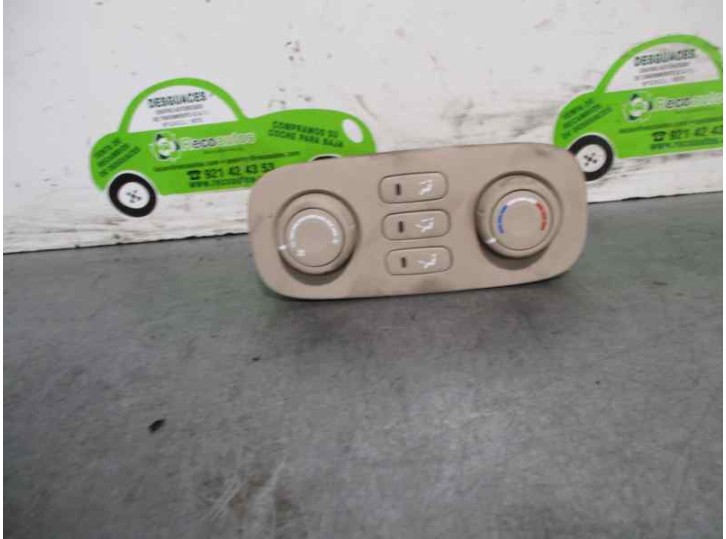 Recambio de mando calefaccion / aire acondicionado para kia carnival 2.9 crdi cat referencia OEM IAM 973404DXXX  