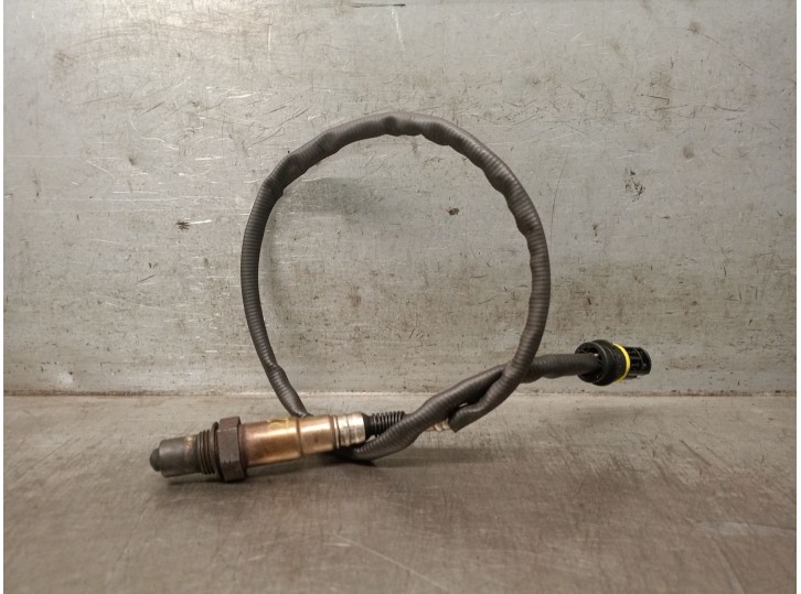 Replacement lambda sensor for Mercedes-Benz C-Class (W203) C 180 Kompressor (203.046) OEM IAM reference 0258006475 A0025401817 