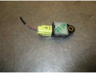 Recambio de sensor impacto para kia carnival 2.9 crdi cat referencia OEM IAM 959202H000 