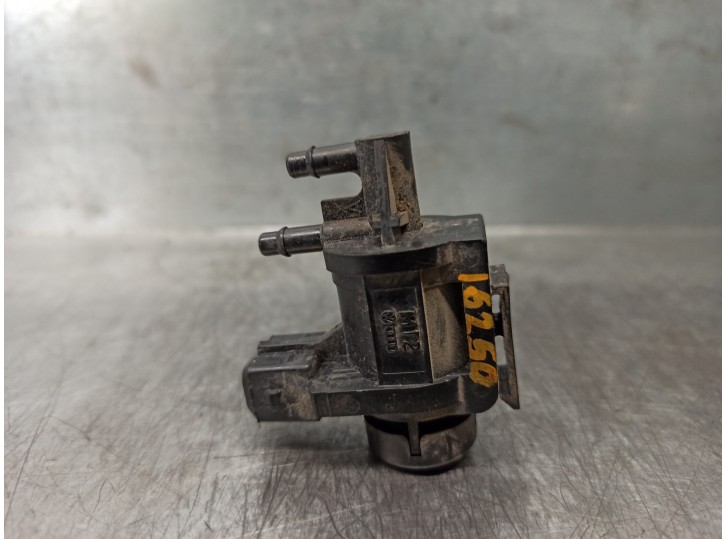 Recambio de valvula aire adicional para seat ibiza (6k) básico referencia OEM IAM 191906283A  