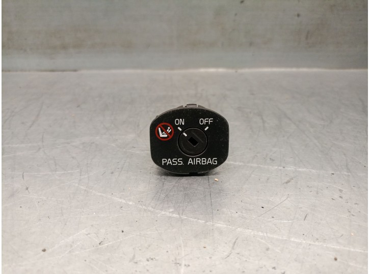 Recambio de boton airbag para volvo v60 i (155) d3 / d4 referencia OEM IAM 30795214  