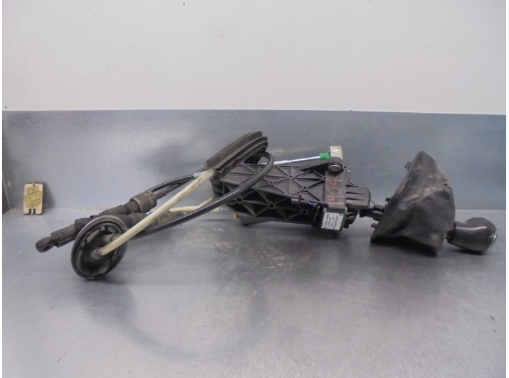 Recambio de palanca cambio para volkswagen crafter 2.0 tdi referencia OEM IAM 2E1711025C 9062600098 
