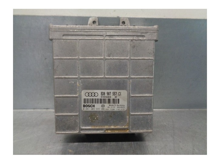 Recambio de centralita motor uce para audi a4 berlina (b5) 1.8 20v referencia OEM IAM 8D0907557CX 0261203939 BOSCH