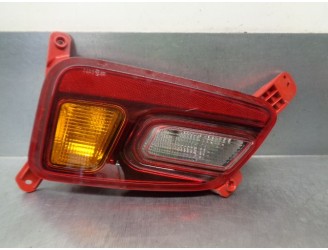 PILOTO TRASERO DERECHO PARAGOLPES 92406J9000 