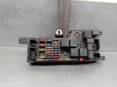 Recambio de caja reles / fusibles para volvo s60 berlina 2.4 diesel cat referencia OEM IAM 518828009 