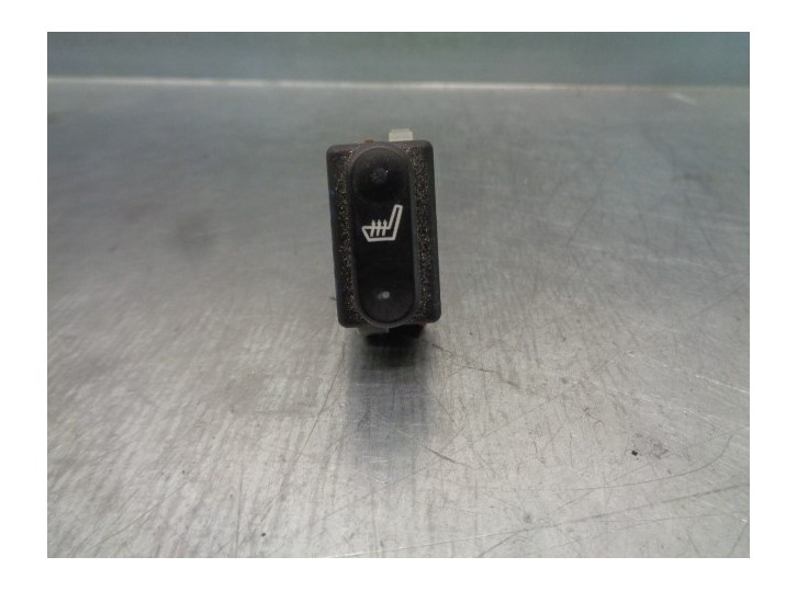 Replacement switch for Nissan Qashqai (J10) 2.0 DCI turbodiesel cat OEM IAM reference 25500JD00A 