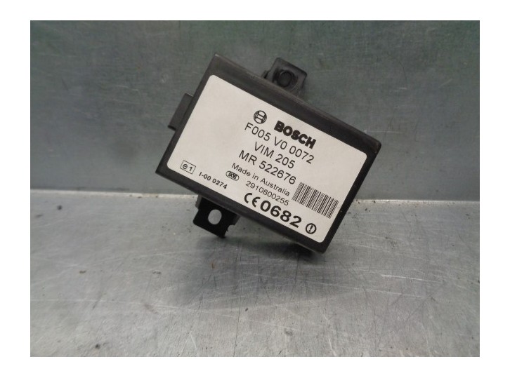 Recambio de modulo electronico para mitsubishi carisma berlina 5 (da0) 1900 di-d comfort referencia OEM IAM MR522676 F005V00072 
