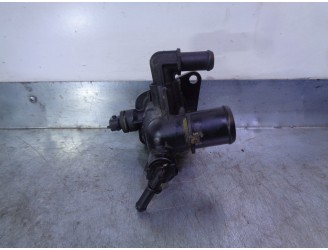 Recambio de termostato para opel combo d 1.3 16v cdti referencia OEM IAM 55233327 BEHR