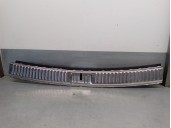 Replacement rear trim strips for Porsche Cayenne (Typ 92AA) 3.0 V6 TDI CAT OEM IAM reference 7P0863459E 