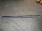 Recambio de spoiler talonera lateral izquierda para land rover evoque 2.2 td4 cat referencia OEM IAM  LR027285 