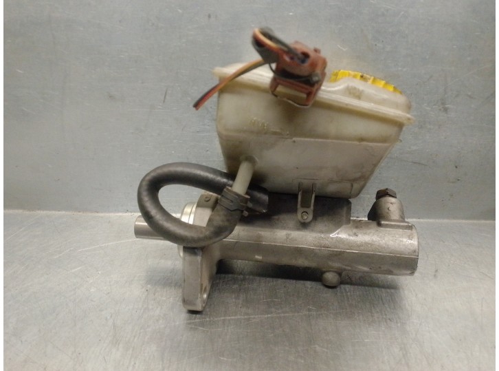 Recambio de bomba freno para volvo s60 berlina 2.4 diesel cat referencia OEM IAM 8646006 8646006 