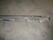 Recambio de spoiler talonera lateral izquierda para land rover evoque 2.2 td4 cat referencia OEM IAM  LR027285 