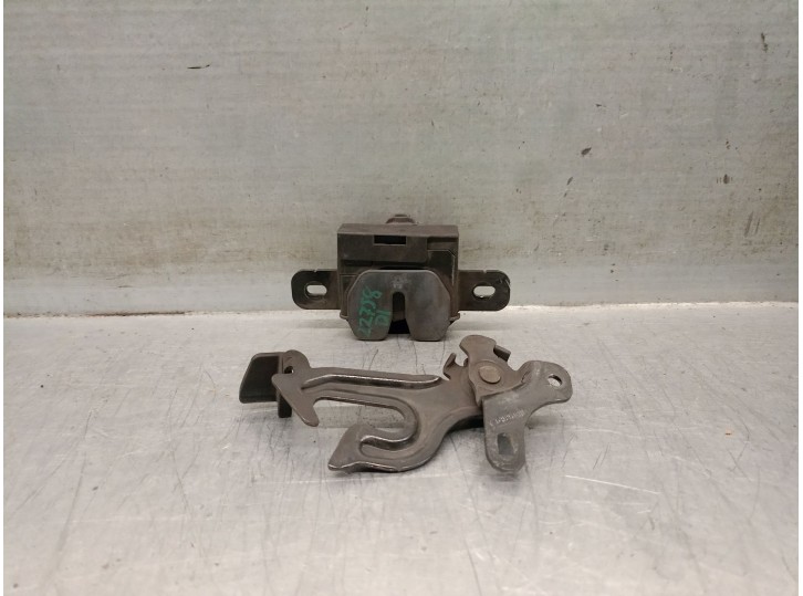 Recambio de cerradura capot para volvo v60 i (155) d3 / d4 referencia OEM IAM 31218878 31218878 