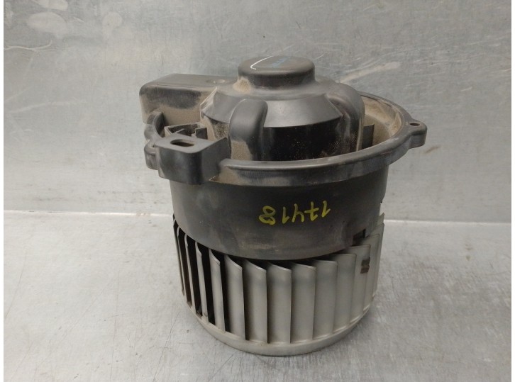 Recambio de motor elevalunas trasero izquierdo para mitsubishi colt berlina 5 (z30a) 1.1 cat referencia OEM IAM MF0160700701 