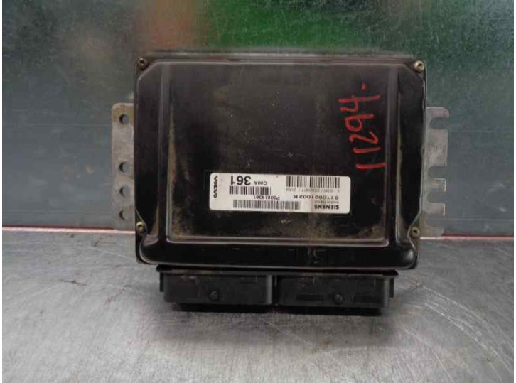 Replacement engine ECU for Volvo S40 sedan 2.0 Turbo CAT OEM IAM reference P30614361 S110921002K SIEMENS