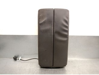 Recambio de apoyabrazos central para peugeot 3008 ii suv (mc_, mr_, mj_, m4_) 1.6 bluehdi 120 referencia OEM IAM 9810631877 