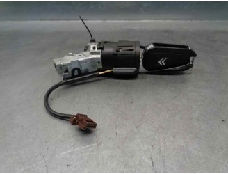 Replacement ignition switch for Citroën C4 Cactus 1.6 e-HDi FAP OEM IAM reference 9663123380 DELPHI