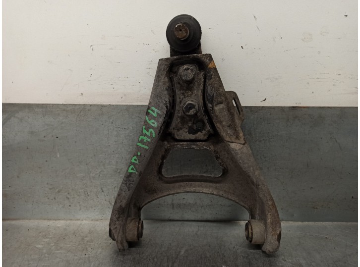 Recambio de brazo suspension inferior delantero derecho para renault 5 (b/c40) 1.0 referencia OEM IAM 7700783456 