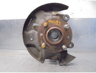 Recambio de mangueta delantera derecha para kia shuma 1.5 cat referencia OEM IAM K2A133021A  