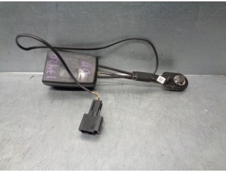 Recambio de enganche cinturon delantero derecho para chevrolet cruze 2.0 diesel cat referencia OEM IAM 13251198 2 PINES DEL DER 