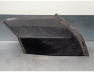 Recambio de molduras traseras para land rover evoque 2.2 td4 cat referencia OEM IAM   