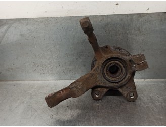 Recambio de mangueta delantera derecha para renault 5 (b/c40) 1.0 referencia OEM IAM 7700827260  