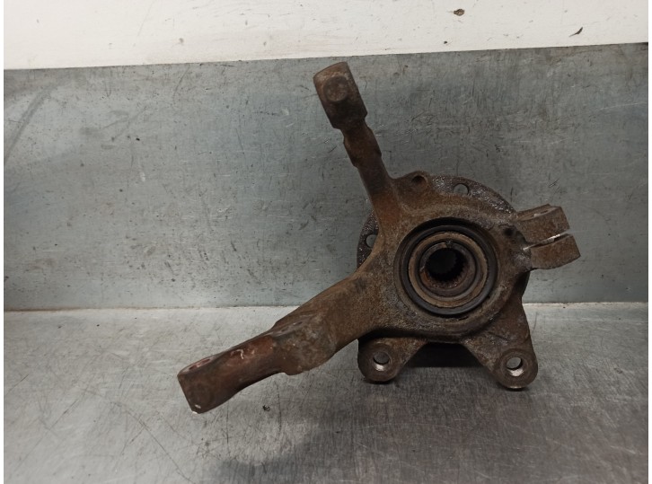 Recambio de mangueta delantera derecha para renault 5 (b/c40) 1.0 referencia OEM IAM 7700827260  