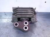 Replacement engine mount for Fiat Freemont (345) 2.0 16V Multijet CAT OEM IAM reference P05147131AD K05147131AD 
