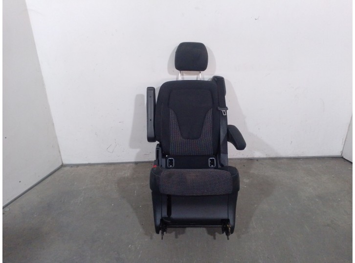 Recambio de asientos trasero izquierdo para mercedes-benz clase v (w447) v 250 cdi / d (447.811, 447.813, 447.815) referencia OE