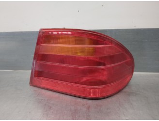 Recambio de piloto trasero derecho para mercedes-benz clase e (w210) berlina diesel 2.2 cdi 16v cat referencia OEM IAM A21082044