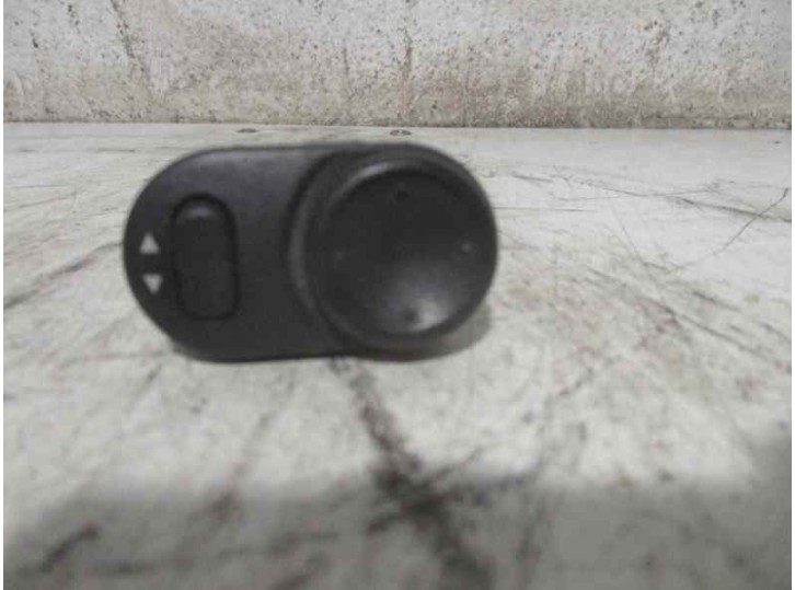 Recambio de mando retrovisor para opel corsa d corsavan referencia OEM IAM 09226861 