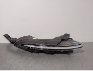 Recambio de faro derecho para hyundai bayon (bc3) 1.0 t-gdi referencia OEM IAM 92208Q0500 92208Q0500 