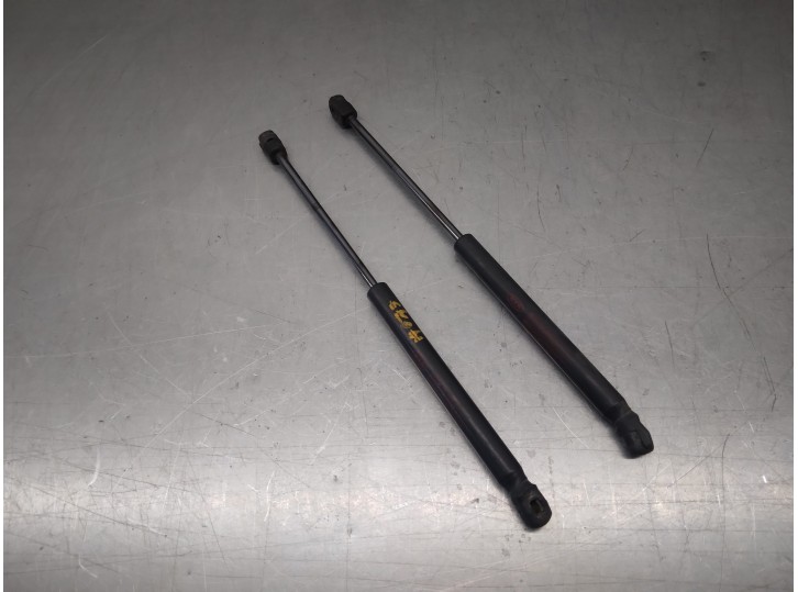 Recambio de amortiguadores maletero / porton para kia picanto 1.0 cat referencia OEM IAM 817801Y010  