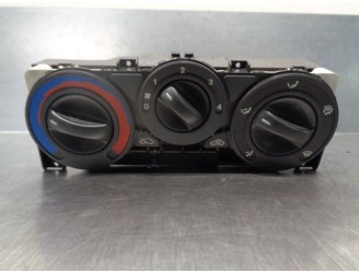 Replacement heater / air conditioning control unit for Fiat Bravo (182) 1.4 12V cat OEM IAM reference 46721975 112542000 