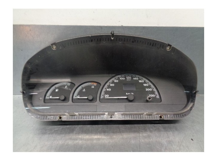 Recambio de cuadro instrumentos para fiat bravo (182) 1.4 12v cat referencia OEM IAM 46478866 6062480020 