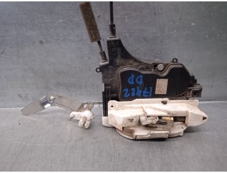 Replacement front right door lock for Mitsubishi L 200 (ka0/kb0) 2.5 di-d cat OEM IAM reference 5715A186 2 PINS 