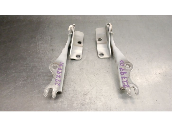 Recambio de bisagra capot para mazda cx-5 (ke, gh) 2.2 d (ke2fw) referencia OEM IAM KD5352410A KD5352410A 