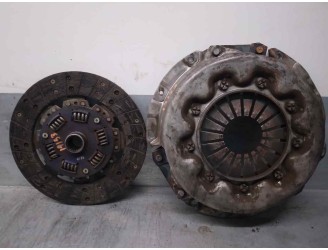 Recambio de kit embrague para nissan pick-up (d22) 2.5 diesel referencia OEM IAM 302103T715 NDS229 NKK
