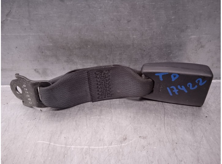 Recambio de enganche cinturon para mitsubishi l 200 (ka0/kb0) 2.5 di-d cat referencia OEM IAM MN123830HAY  