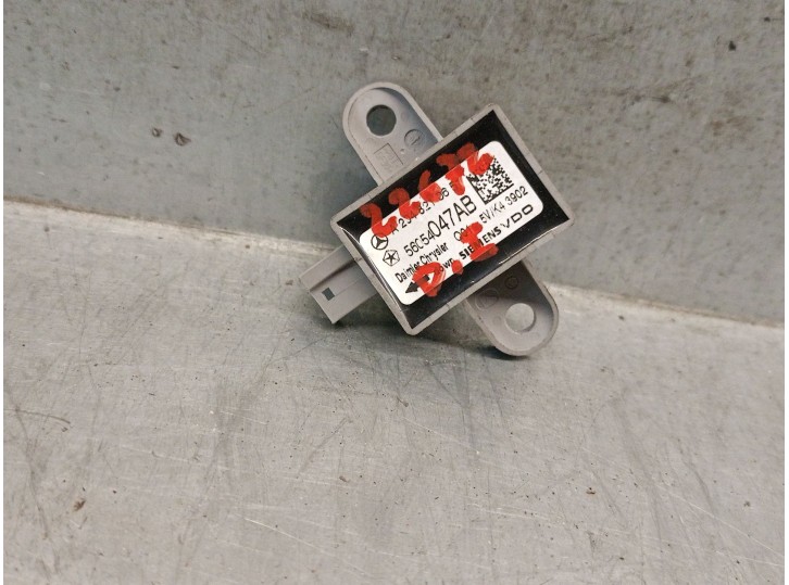 Recambio de sensor impacto para chrysler grand voyager v (rt) 2.8 crd referencia OEM IAM 56054047AB 56054047AB 